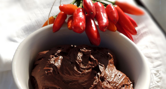 Mousse al Cioccolato Fondente e Peperoncino