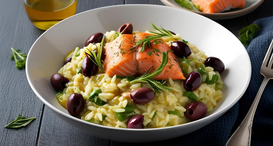 Risotto Pomodoro Olive e Salmone